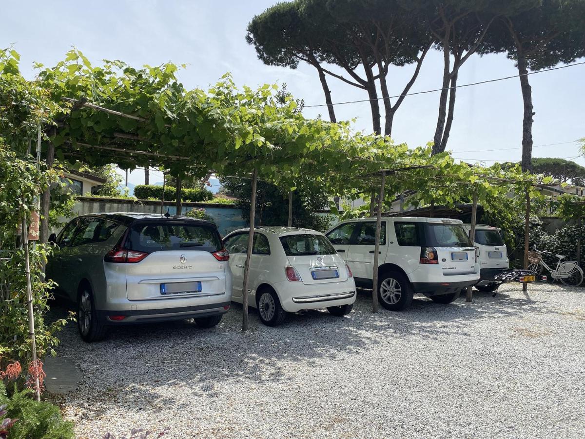 Due Passi Dal Mare 3* Cinquale