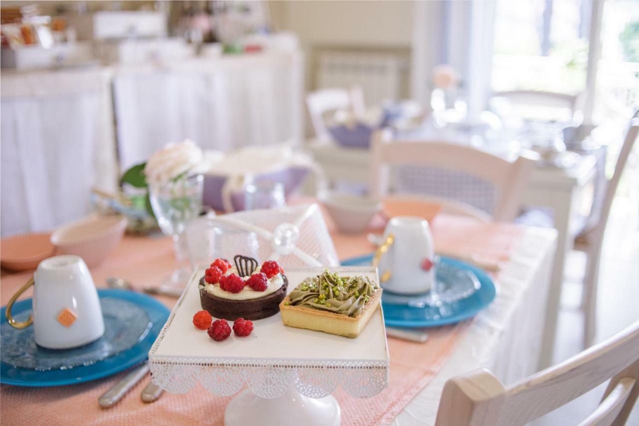 Due Passi Dal Mare Bed & Breakfast 3*