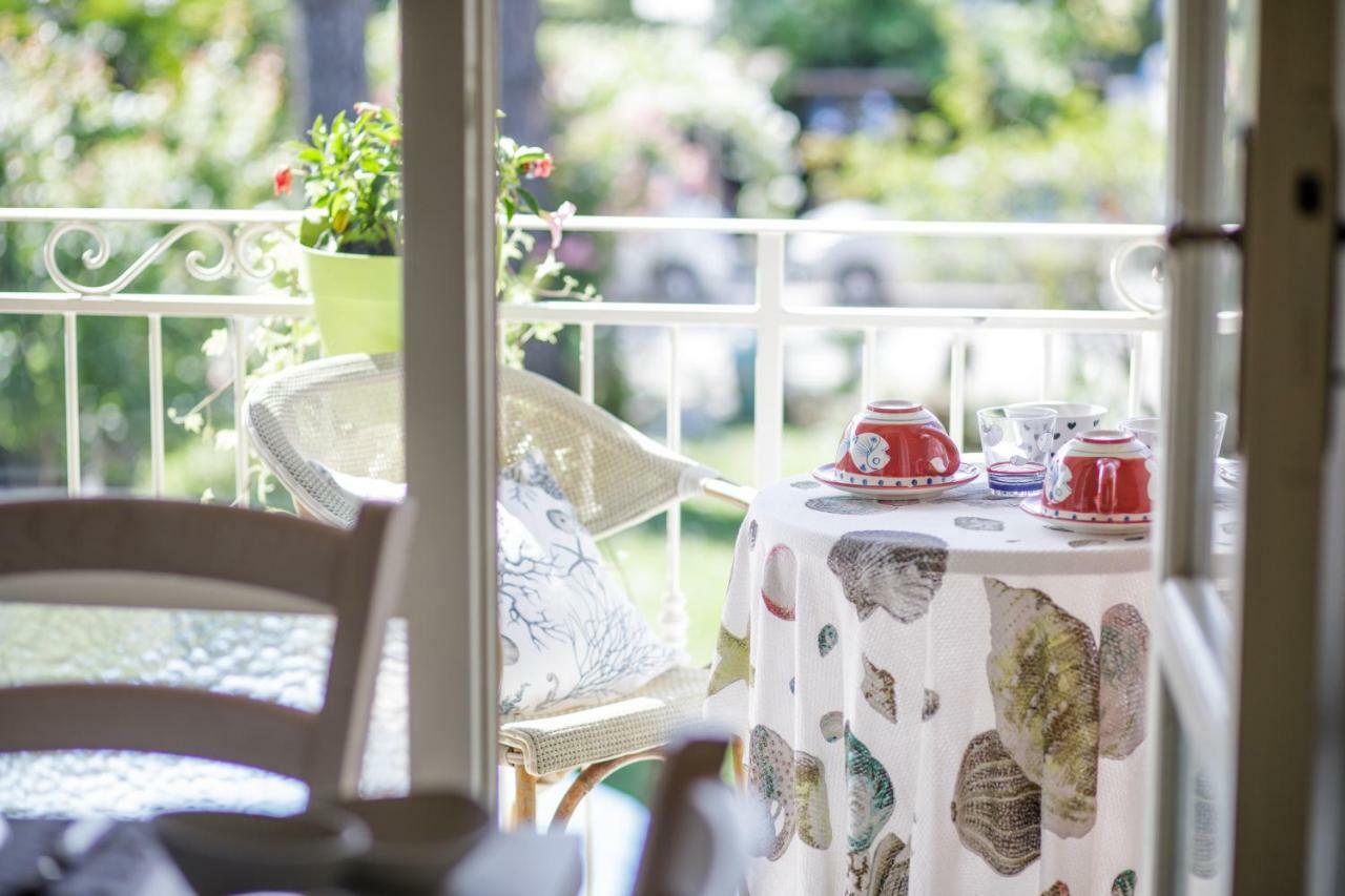 Bed & Breakfast Due Passi Dal Mare Cinquale